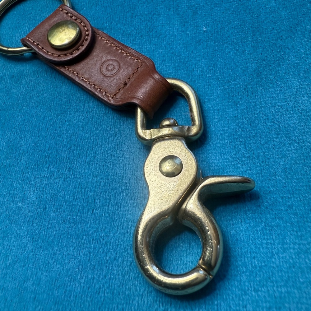 Coach Vintage Brown Leather Keychain with Gold Hardware - Picture 6 of 7